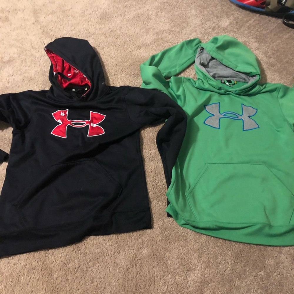 Like new Women’s Under Armour Sweatshirts